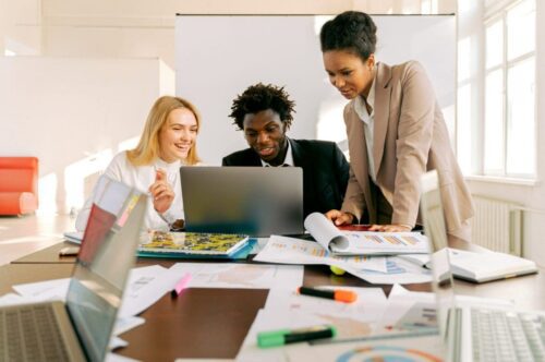 5 Reasons Why Hybrid Work Builds Healthier Communities